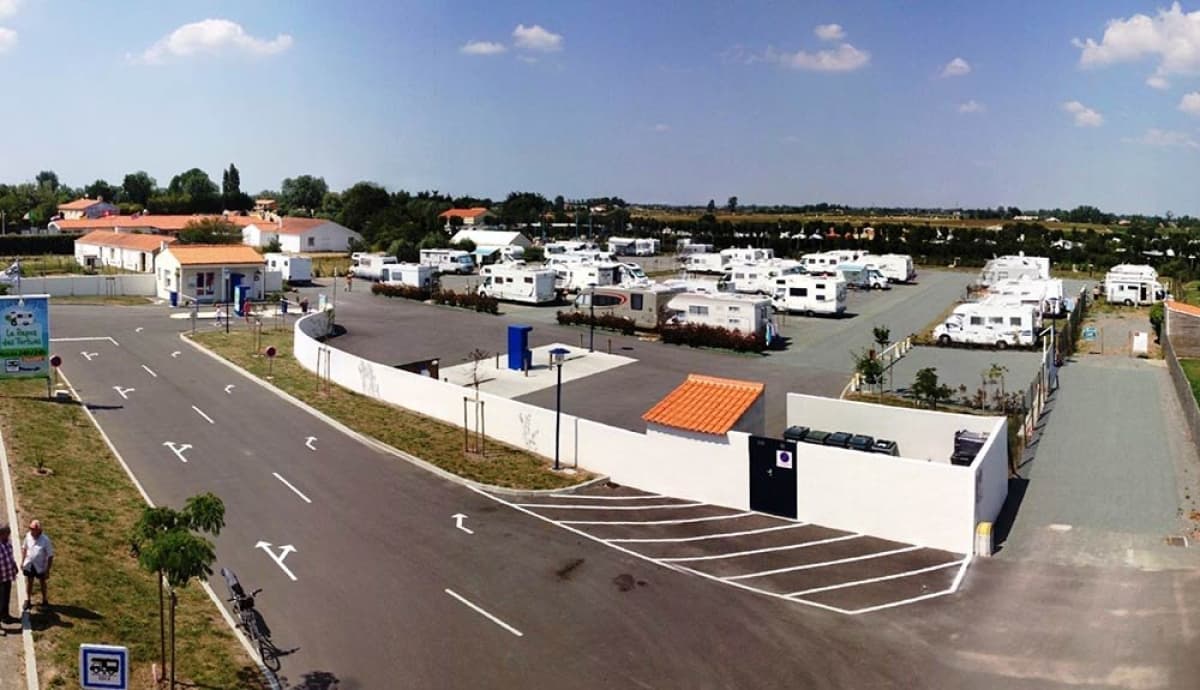 Aire Camping Car le Repos des Tortues