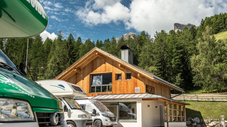 Camper Parking Odlina