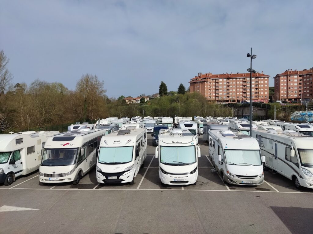 Parqueo Publico la Asturiana